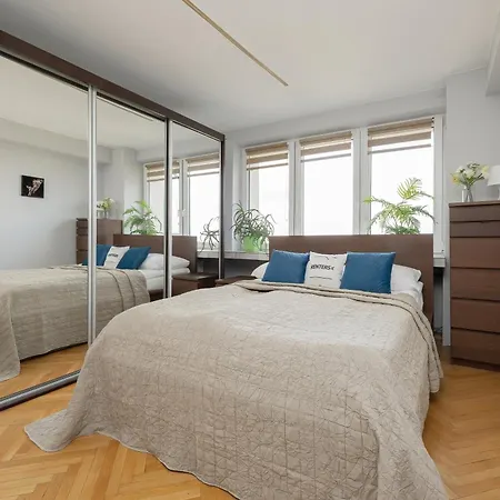 Apartment Salezego Near Pge Narodowy By Renters